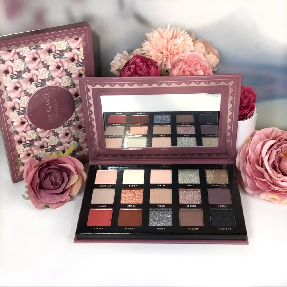 Ace Beaute Smoky Roses Eyeshadow Palette 15 MASSIVE & GORGEOUS 24g *BNIB